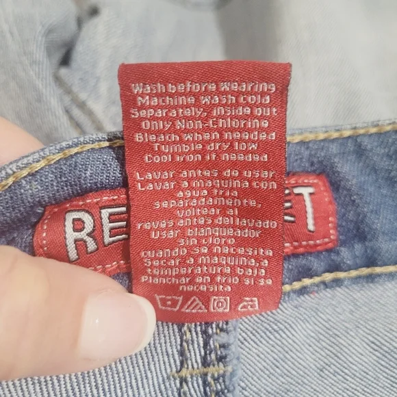 NEW Red Rivet Denim Shorts Cotten Stretch Blend Distressed Woman's Size 5 - Picture 10 of 10